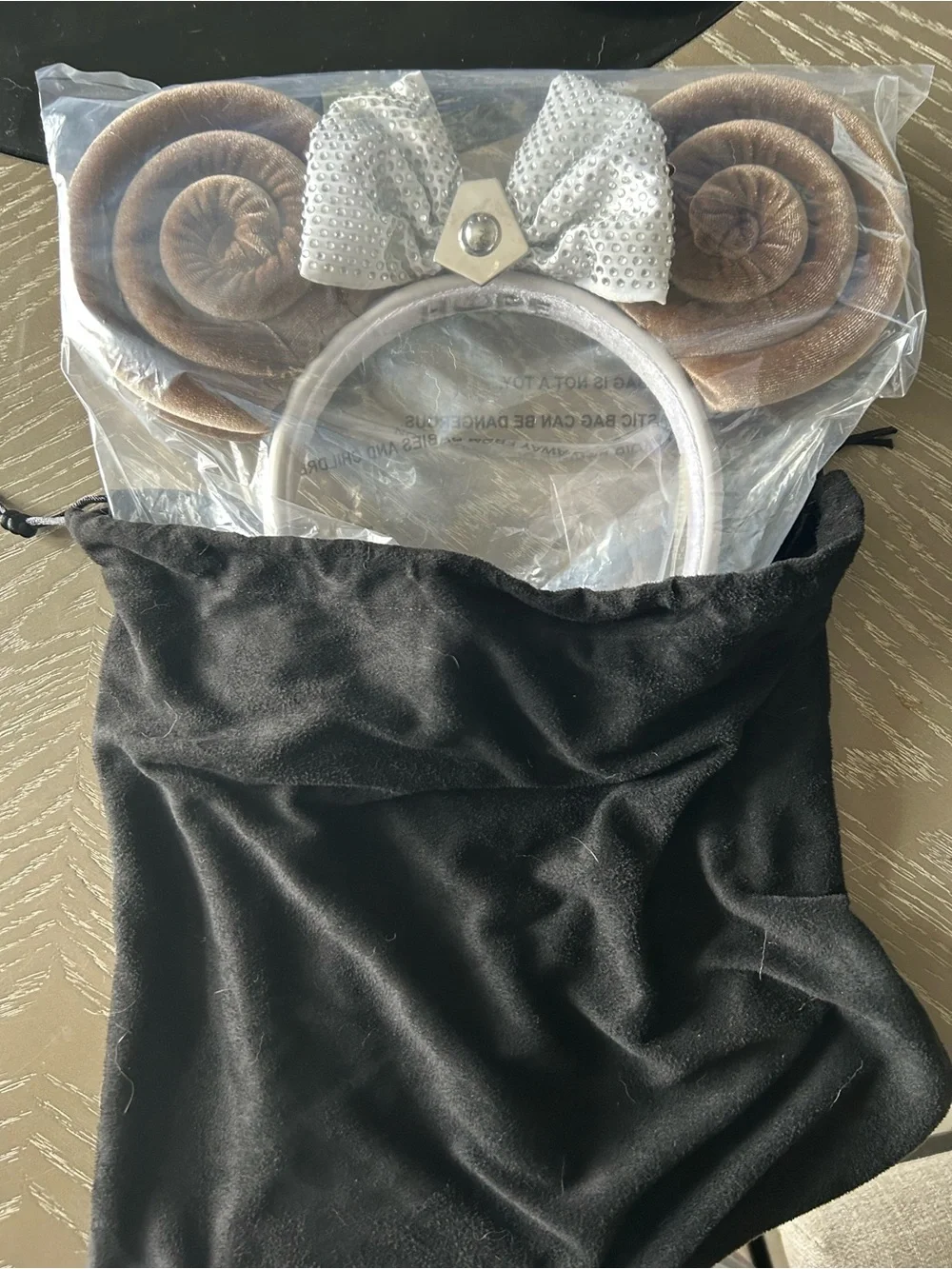 Disney 2019 limited release Star Wars Princess Leia mouse ears - Picture 9 of 13